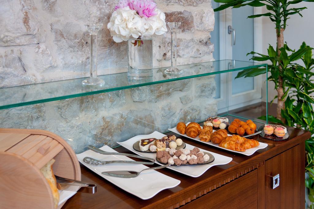 Hotel Heritage Antique 4*