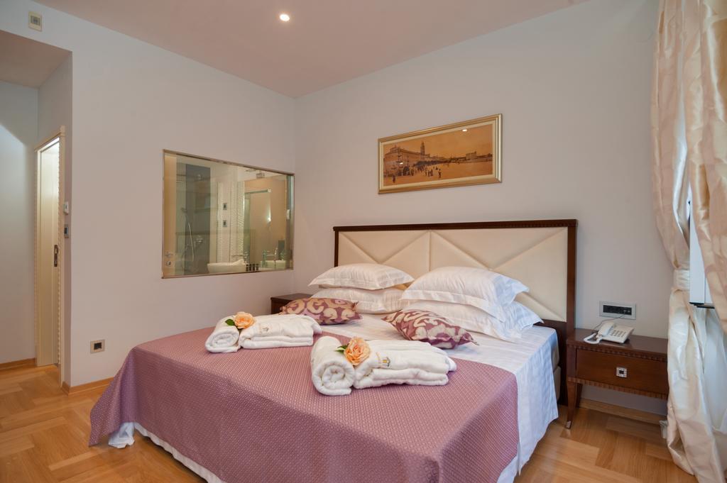 Hotel Heritage Antique Split