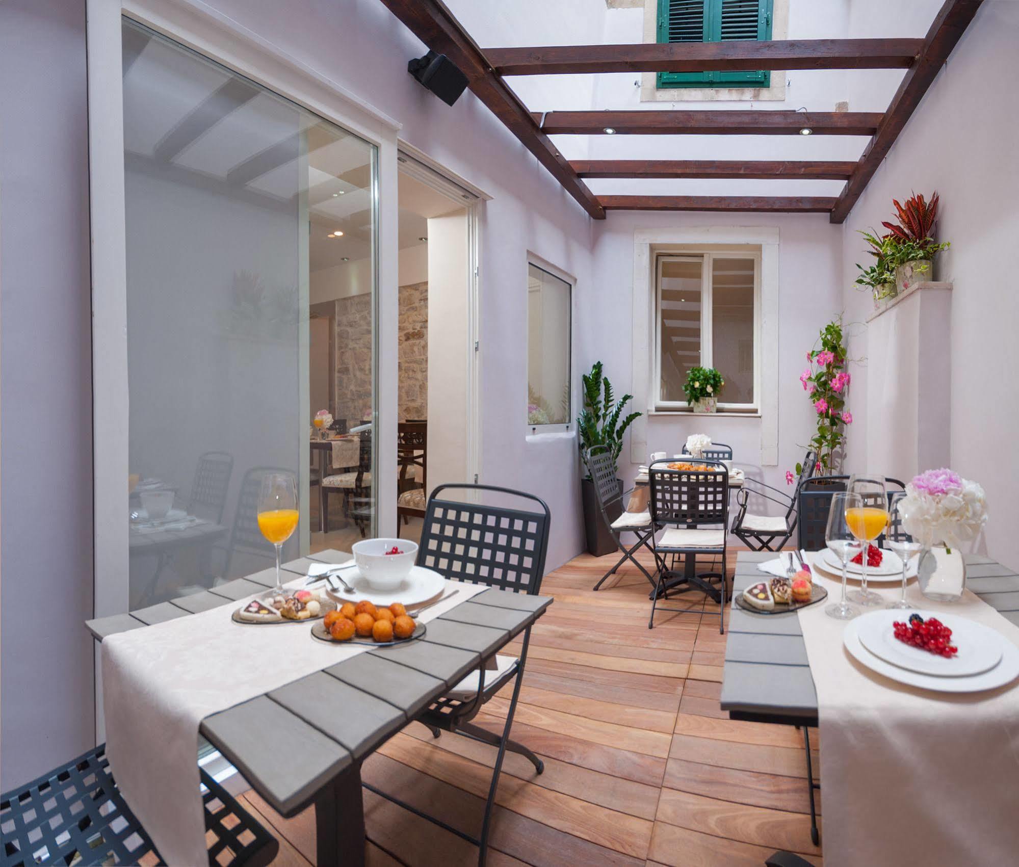 Heritage Antique Hotel Split