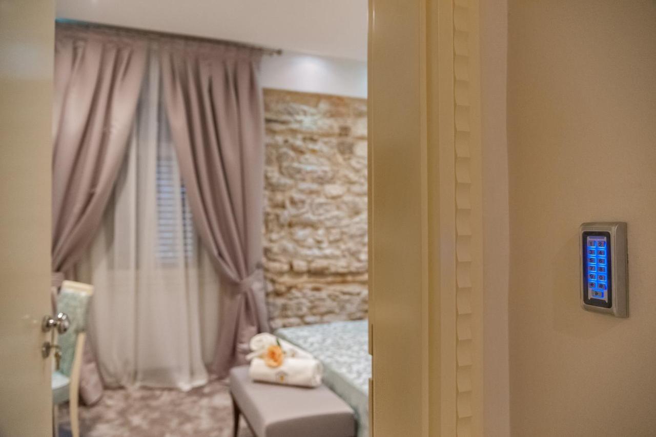 Heritage Antique Hotel 4*