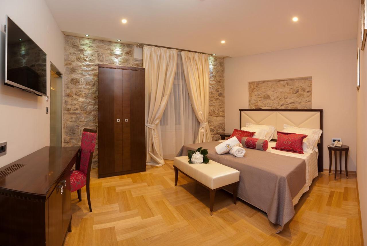 Heritage Antique 4*